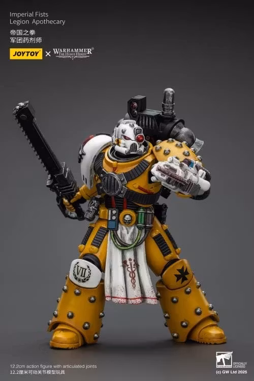 Warhammer: The Horus Heresy Imperial Fists Legion Apothecary 1/18 Scale Action Figure