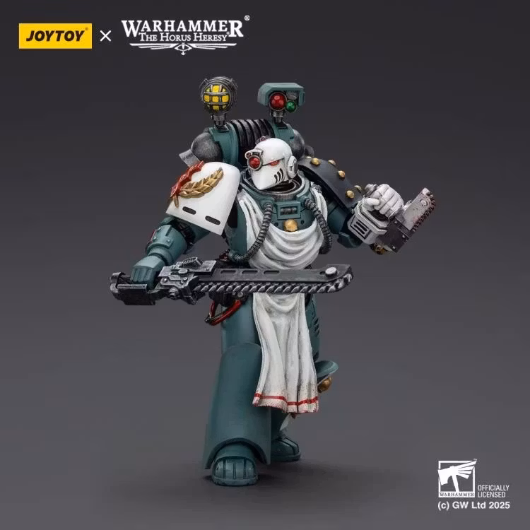 Warhammer: The Horus Heresy Sons of Horus Legion Apothecary 1/18 Scale Action Figure