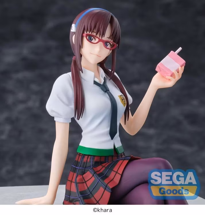 Rebuild of Evangelion Mari Makinami Illustrious Premium Perching Figure