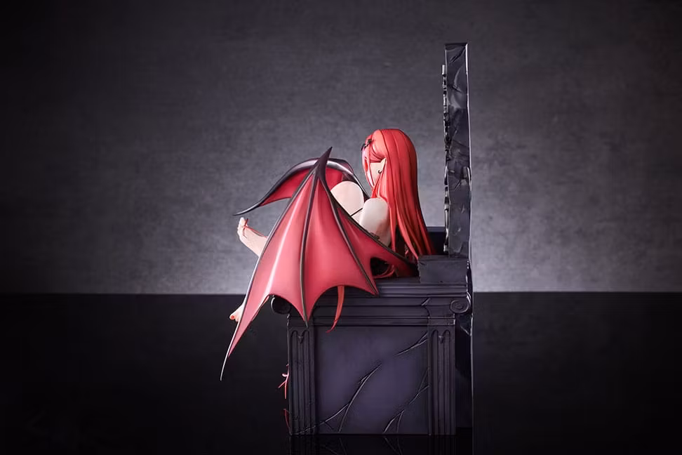 (18+) Night Queen 1/7 Scale Figure