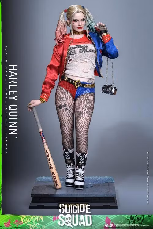 Suicide Squad (2016) MMS Harley Quinn 1/6th Scale Collectible Figure