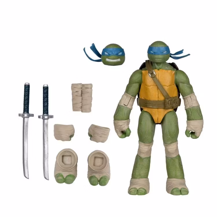 Teenage Mutant Ninja Turtles Page Punchers Leonardo 5" Action Figure with Comic