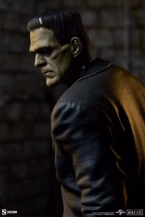 Universal Monsters Premium Format Mixed Media Frankenstein's Monster (Fully Sculpted Ver.) Statue
