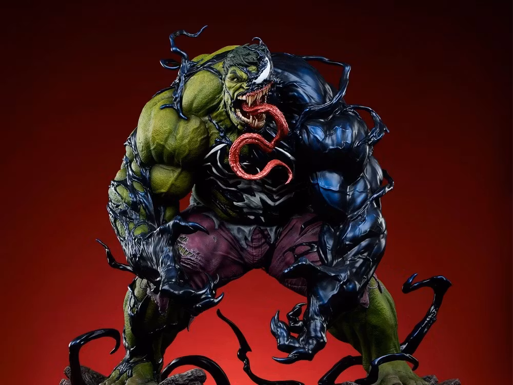 Marvel Comics Premium Format Venomized Hulk Statue