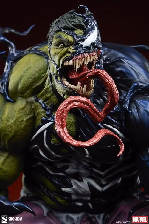 Marvel Comics Premium Format Venomized Hulk Statue