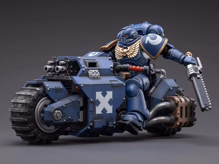 Warhammer 40k Ultramarines Raider-Pattern Combat Bike 1/18 Scale