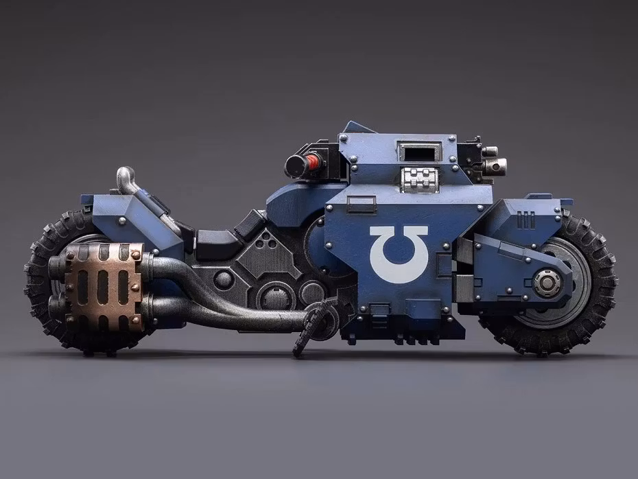 Warhammer 40k Ultramarines Raider-Pattern Combat Bike 1/18 Scale