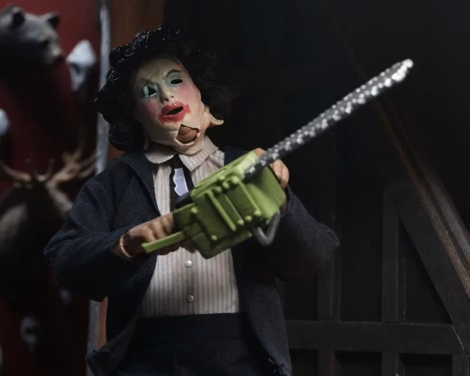 The Texas Chainsaw Massacre Leatherface with Pretty Woman Mask Clothed Action Figure