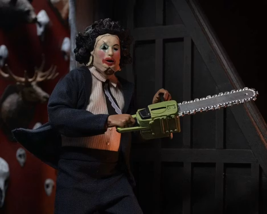 The Texas Chainsaw Massacre Leatherface with Pretty Woman Mask Clothed Action Figure