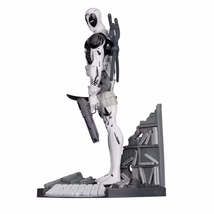 Marvel Comics Gold Label Deadpool (Line Art Ver.) (The New Mutants #98) 1/10 Scale Figure