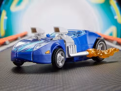 Transformers Collaborative Hot Wheels x Transformers Deluxe Class Twin Mill