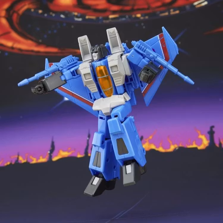 The Transformers: The Movie Studio Series Voyager Class Thundercracker