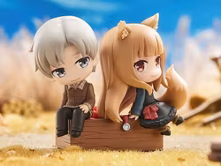 Spice and Wolf: Merchant Meets the Wise Wolf Mini Memory Lawrence & Holo Figure