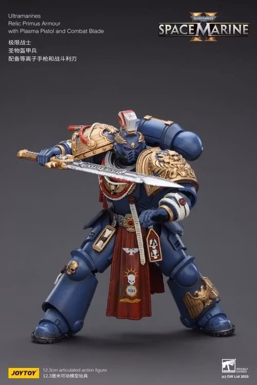 Warhammer 40,000: Space Marine 2 Ultramarines Relic Primus Armor with Plasma Pistol and Combat Blade 1/18 Scale Action Figure