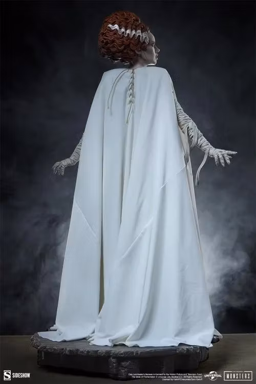 Universal Monsters Premium Format Mixed Media The Bride of Frankenstein (Fabric Costuming Ver.) Statue