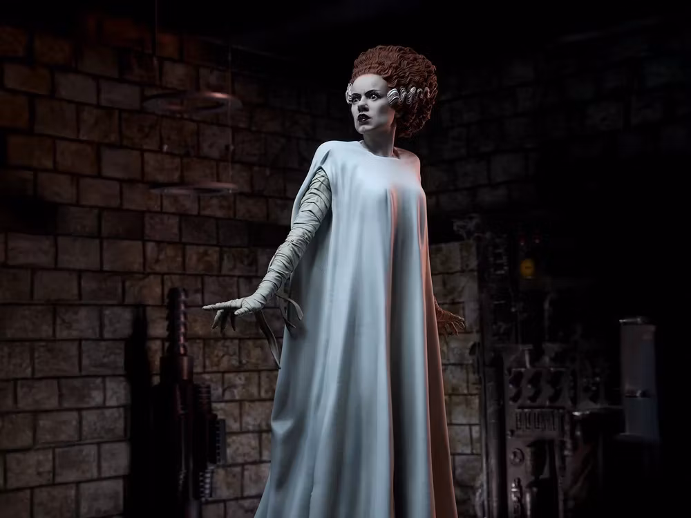 Universal Monsters Premium Format Mixed Media The Bride of Frankenstein (Fully Sculpted Ver.) Statue