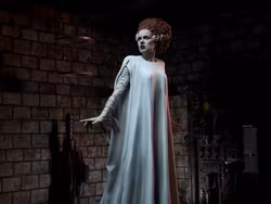 Universal Monsters Premium Format Mixed Media The Bride of Frankenstein (Fully Sculpted Ver.) Statue