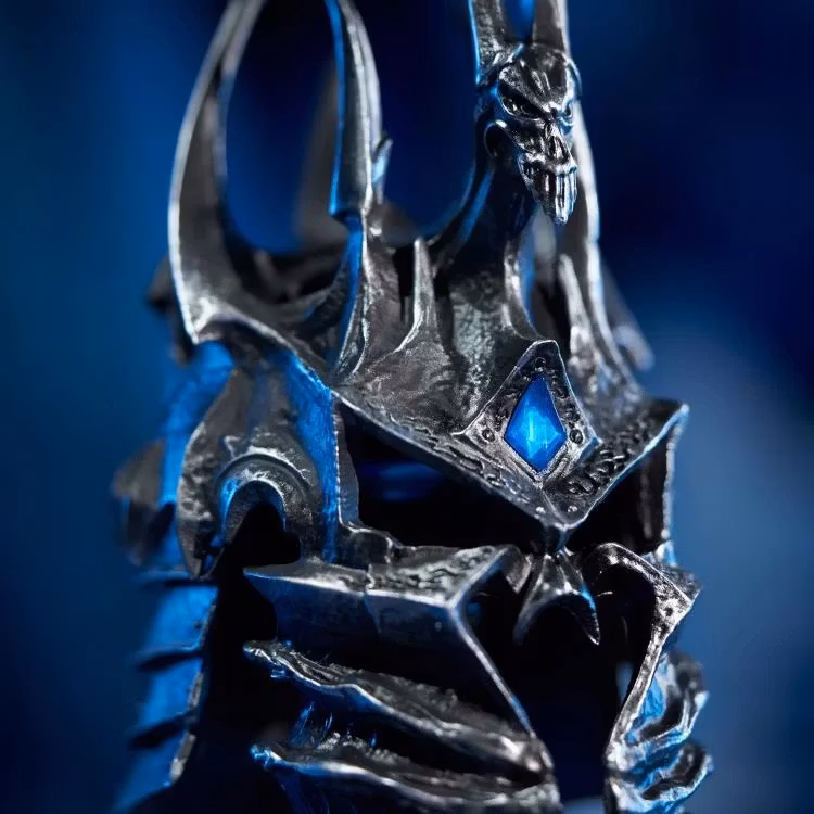 World of Warcraft Helm of Domination Collector's Edition Replica