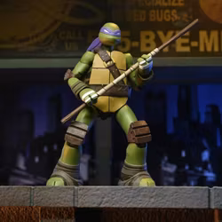 Teenage Mutant Ninja Turtles (2012) Ultimate Donatello Action Figure