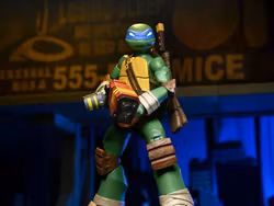 Teenage Mutant Ninja Turtles (2012) Ultimate Leonardo Action Figure