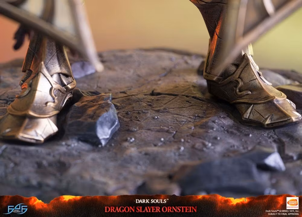 Dark Souls Dragon Slayer Ornstein Statue