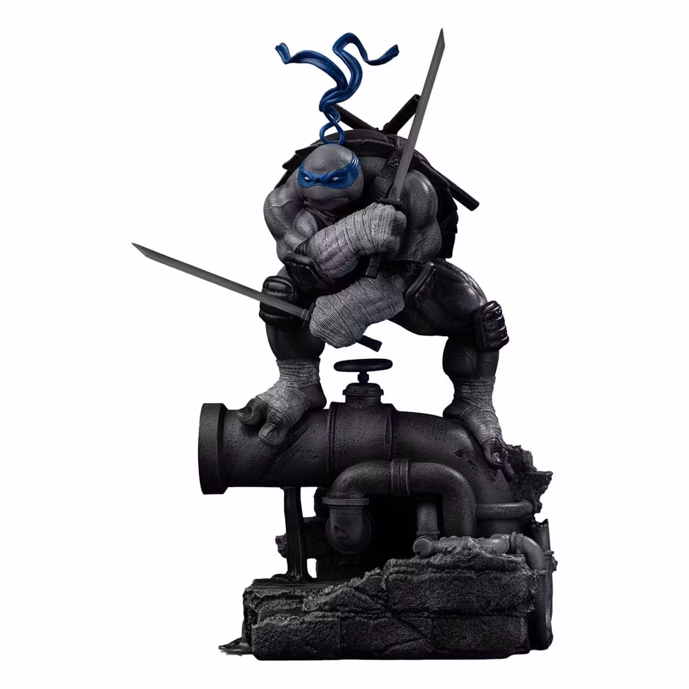 Teenage Mutant Ninja Turtles Leonardo Black and White Variant 1/10 Art Scale Statue