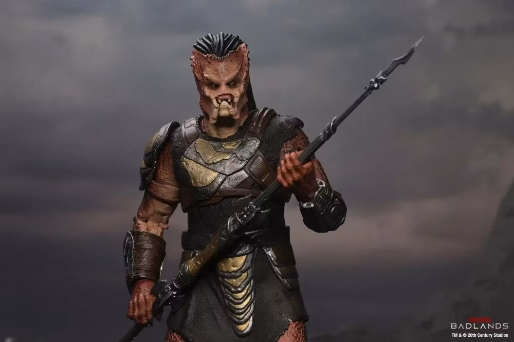 Predator: Badlands Ultimate Dek (Training Armor) Action Figure