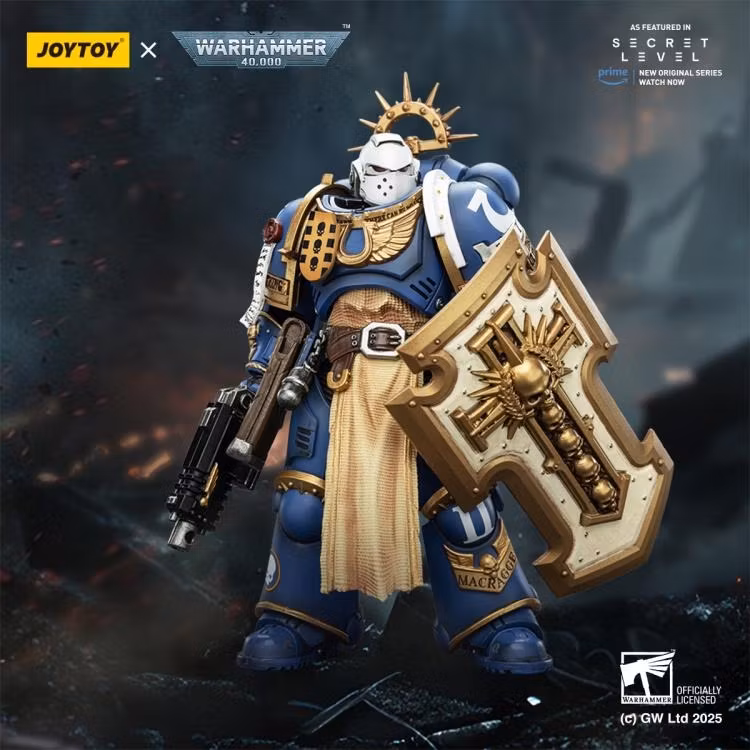 Warhammer 40,000 Ultramarines Levantus with Power Sword, Stormshield and Bolt Pistol 1/18 Scale Action Figure