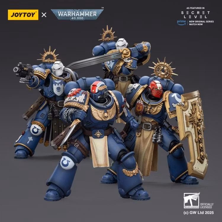 Warhammer 40,000 Ultramarines Levantus with Power Sword, Stormshield and Bolt Pistol 1/18 Scale Action Figure