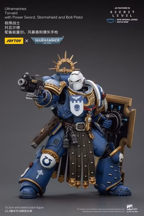 Warhammer 40,000 Ultramarines Torvald with Power Sword, Stormshield and Bolt Pistol 1/18 Scale Action Figure