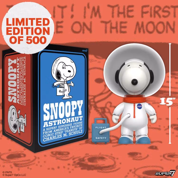 Peanuts Supersize Snoopy (White Spacesuit Ver.) Vinyl Figure