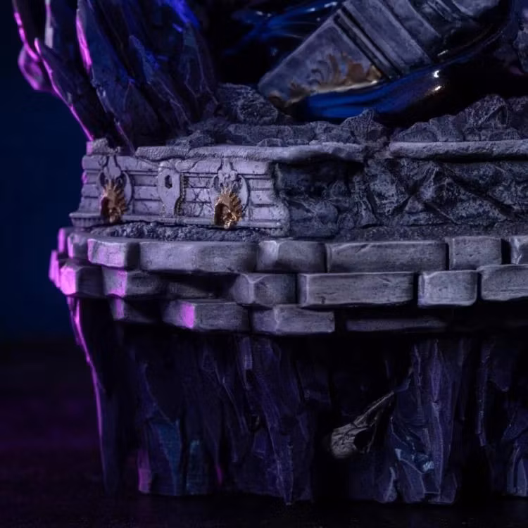 The Infinity Gauntlet Battle Diorama Series Silver Surfer 1/10 Art Scale Statue