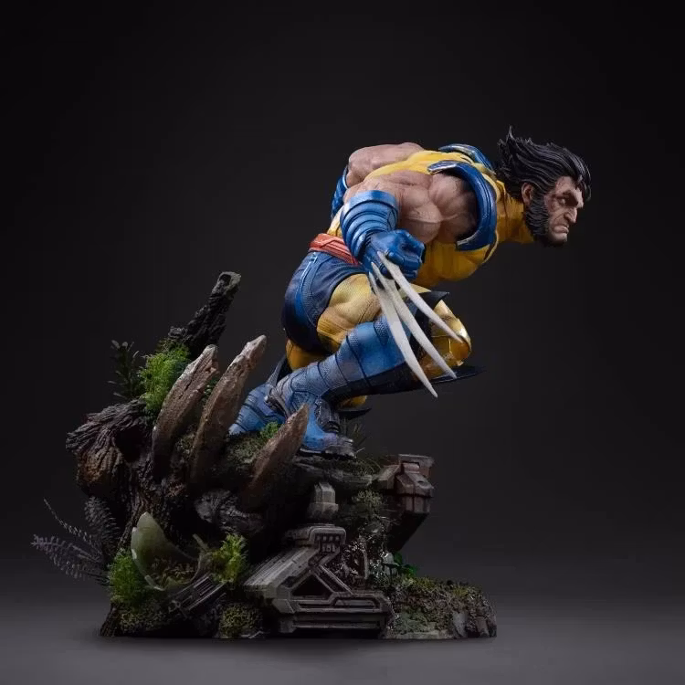 Marvel Comics Legacy Replica Wolverine 1/4 Scale Statue
