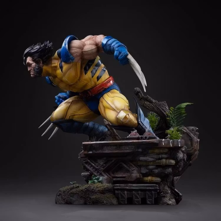 Marvel Comics Legacy Replica Wolverine 1/4 Scale Statue