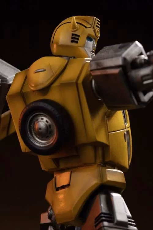 Transformers Bumblebee 1/20 Demi Art Scale Statue
