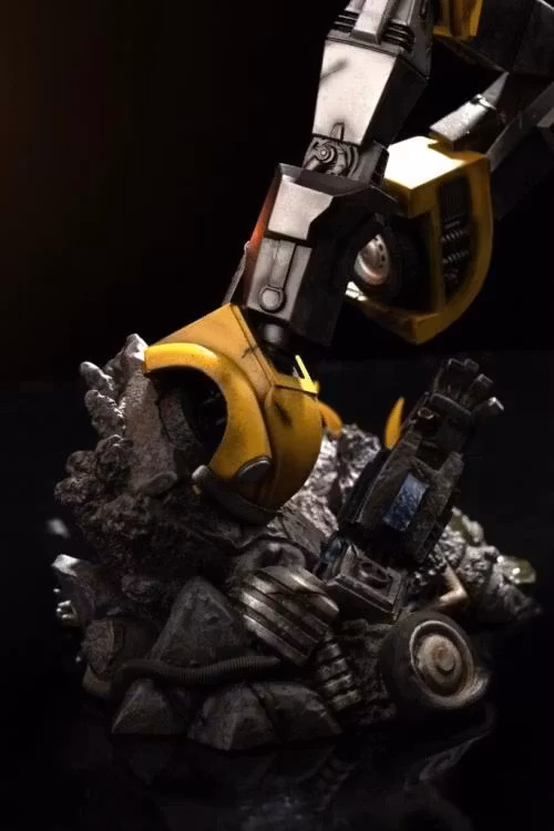 Transformers Bumblebee 1/20 Demi Art Scale Statue