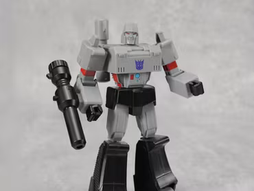 Transformers G1 Megatron Beginner Model Kit