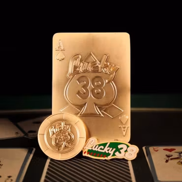 Fallout: New Vegas Lucky 38 Imitation Gold Limited Edition Casino Set