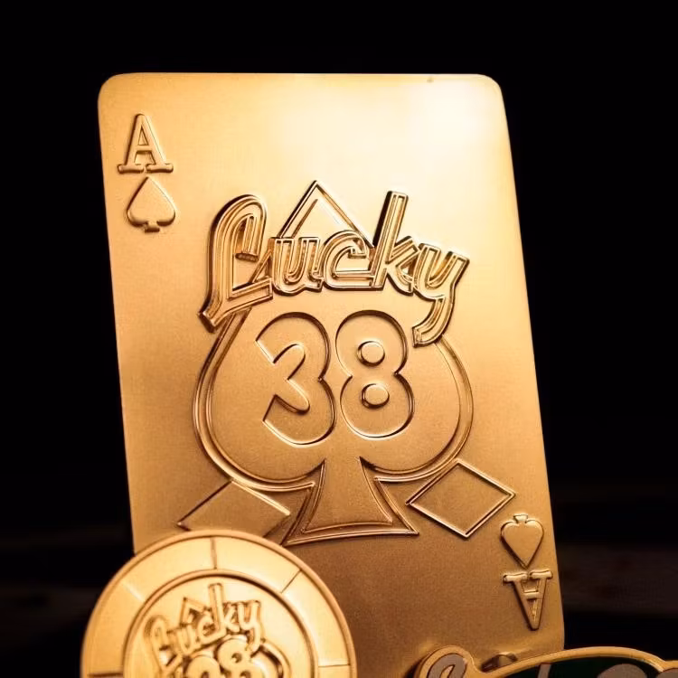 Fallout: New Vegas Lucky 38 Imitation Gold Limited Edition Casino Set