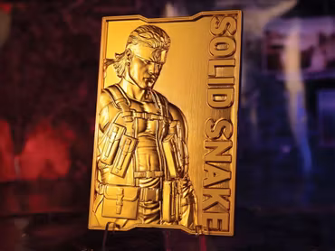 Metal Gear Solid 2: Sons of Liberty Solid Snake Limited Edition 24k Gold Plated Ingot