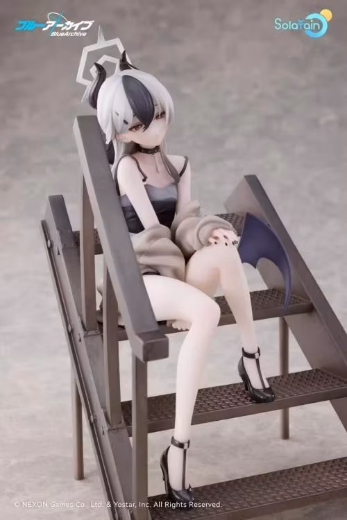 Blue Archive Kayoko (Dress: Memorial Lobby Ver.) 1/7 Scale Figure