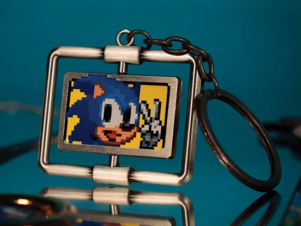 Sonic the Hedgehog Sonic and Dr. Eggman Limited Edition Spinning Keyring
