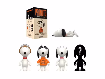Peanuts ReAction Wave 06 So Many Snoopies! Box of 12 Figures