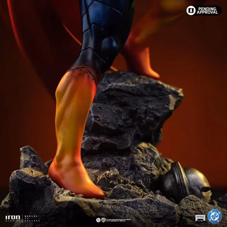 DC Comics Absolute Superman 1/10 Art Scale Statue