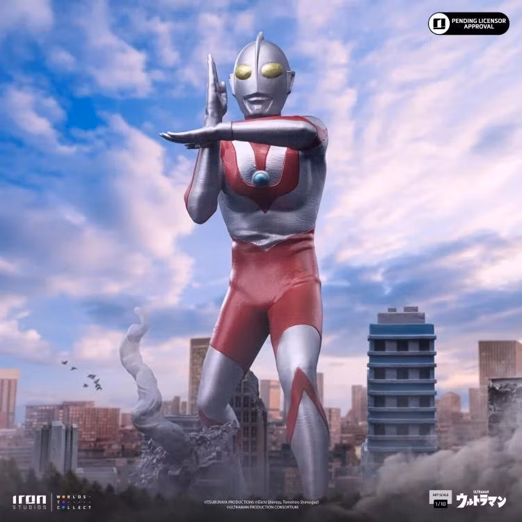 Ultraman 1/10 Art Scale Statue