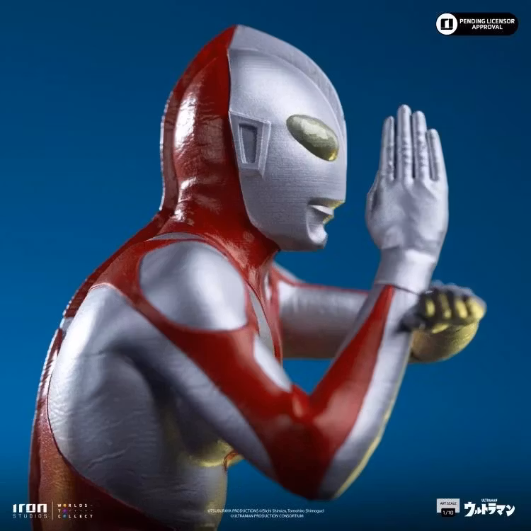 Ultraman 1/10 Art Scale Statue