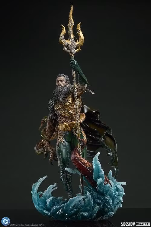 DC Comics Premium Format Aquaman (Lord of the Deep Ver.) Statue