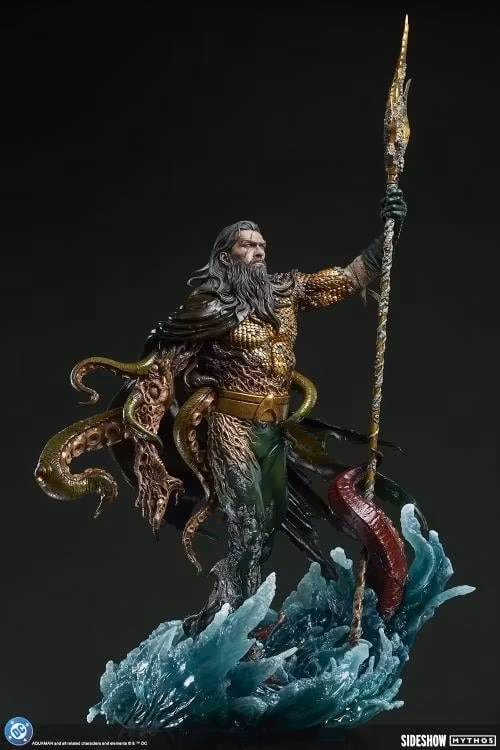 DC Comics Premium Format Aquaman (Lord of the Deep Ver.) Statue