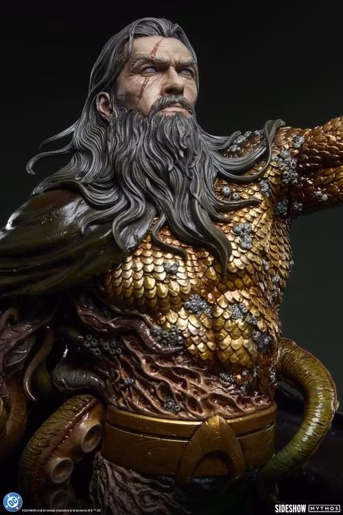 DC Comics Premium Format Aquaman (Lord of the Deep Ver.) Statue