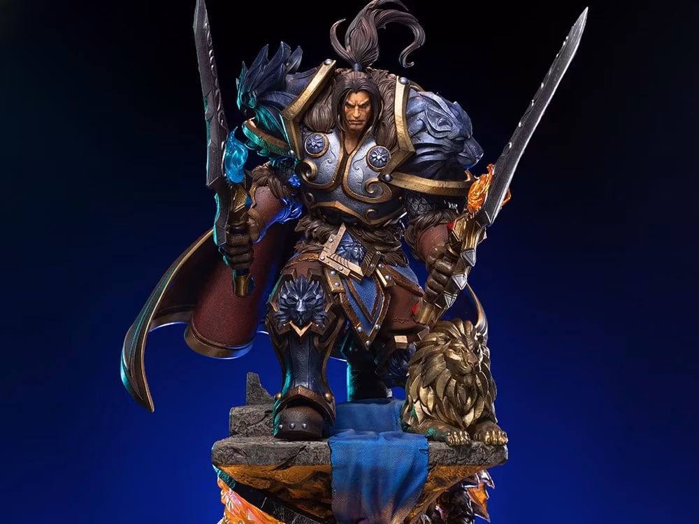 Hearthstone Varian Wrynn 1/10 Scale Statue